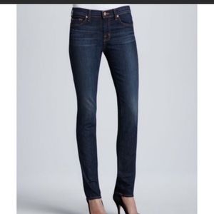 J Brand skinny leg dark vintage jean. Size 28